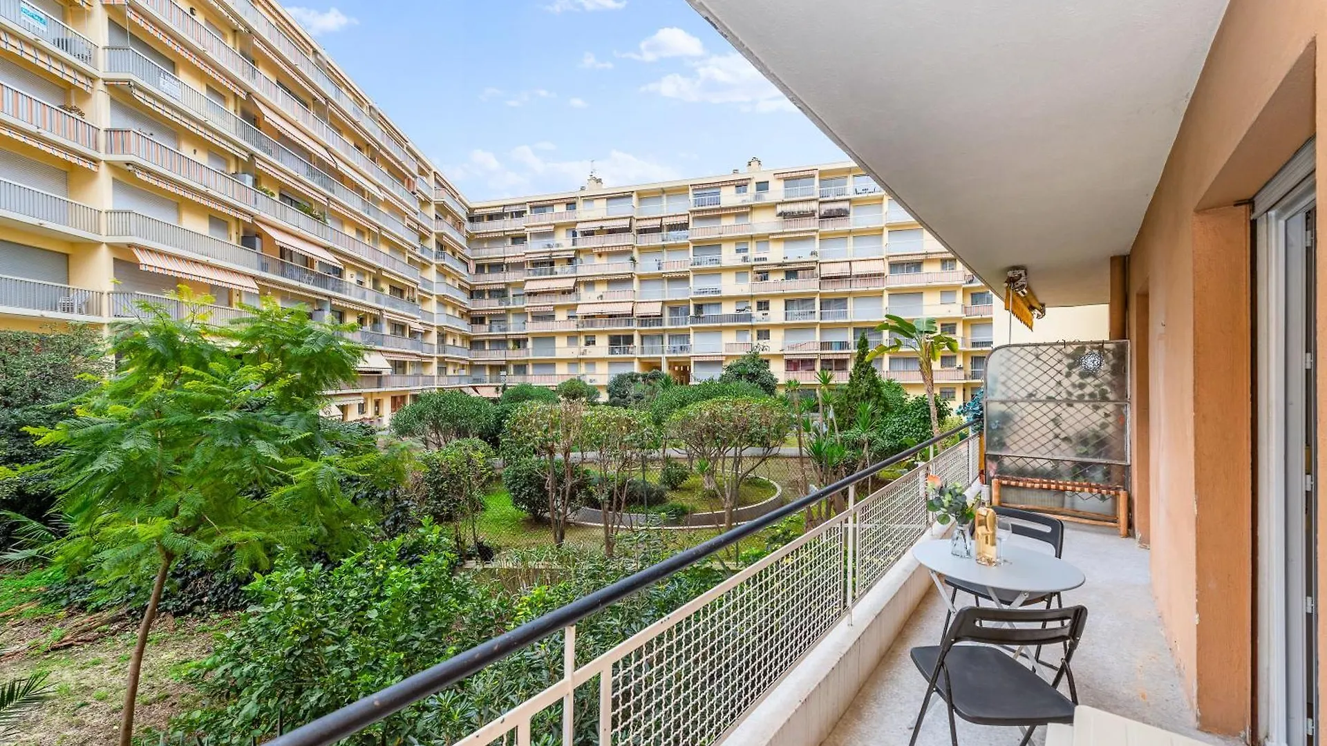 Castel II - Agreable Deux Pieces - Menton Centre Apartment France